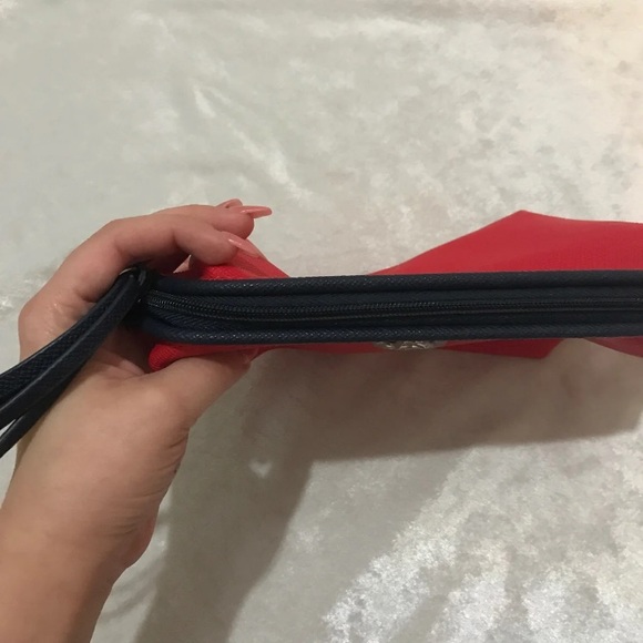 🆕Kenneth cole reaction make up bag - Picture 3 of 5